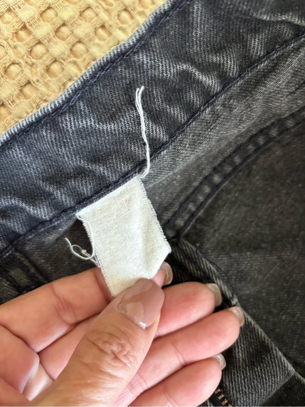 Vintage Levi's 505 Men's Dark Gray Denim Jeans